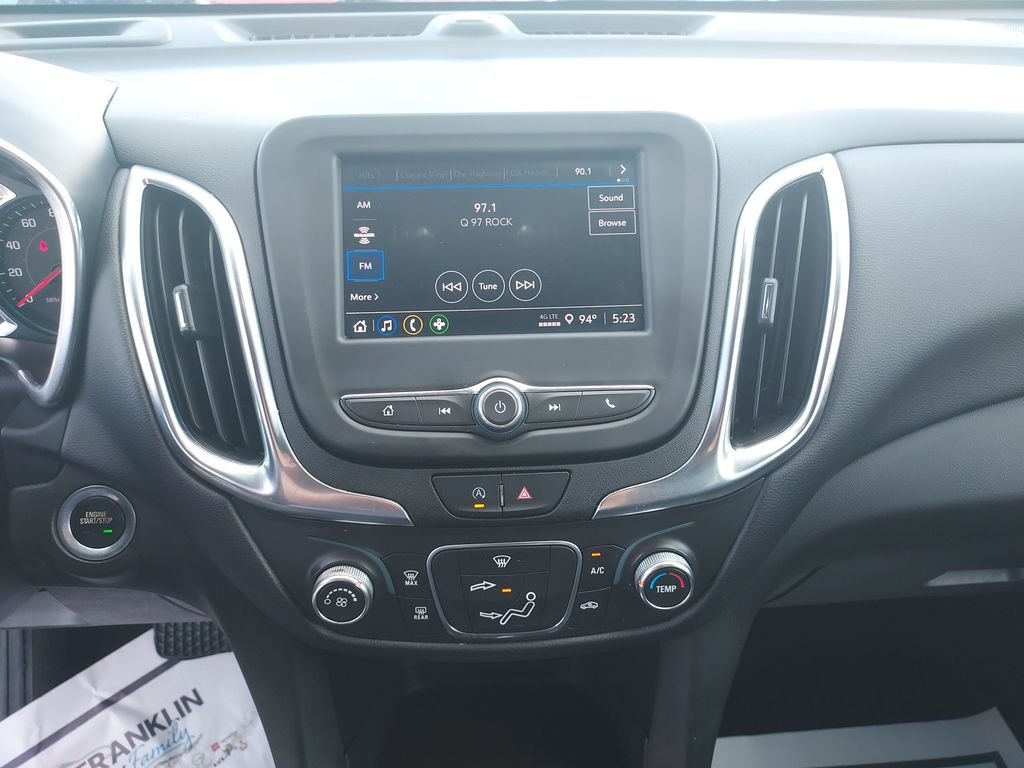 Used 2022 White Chevrolet LT image 21