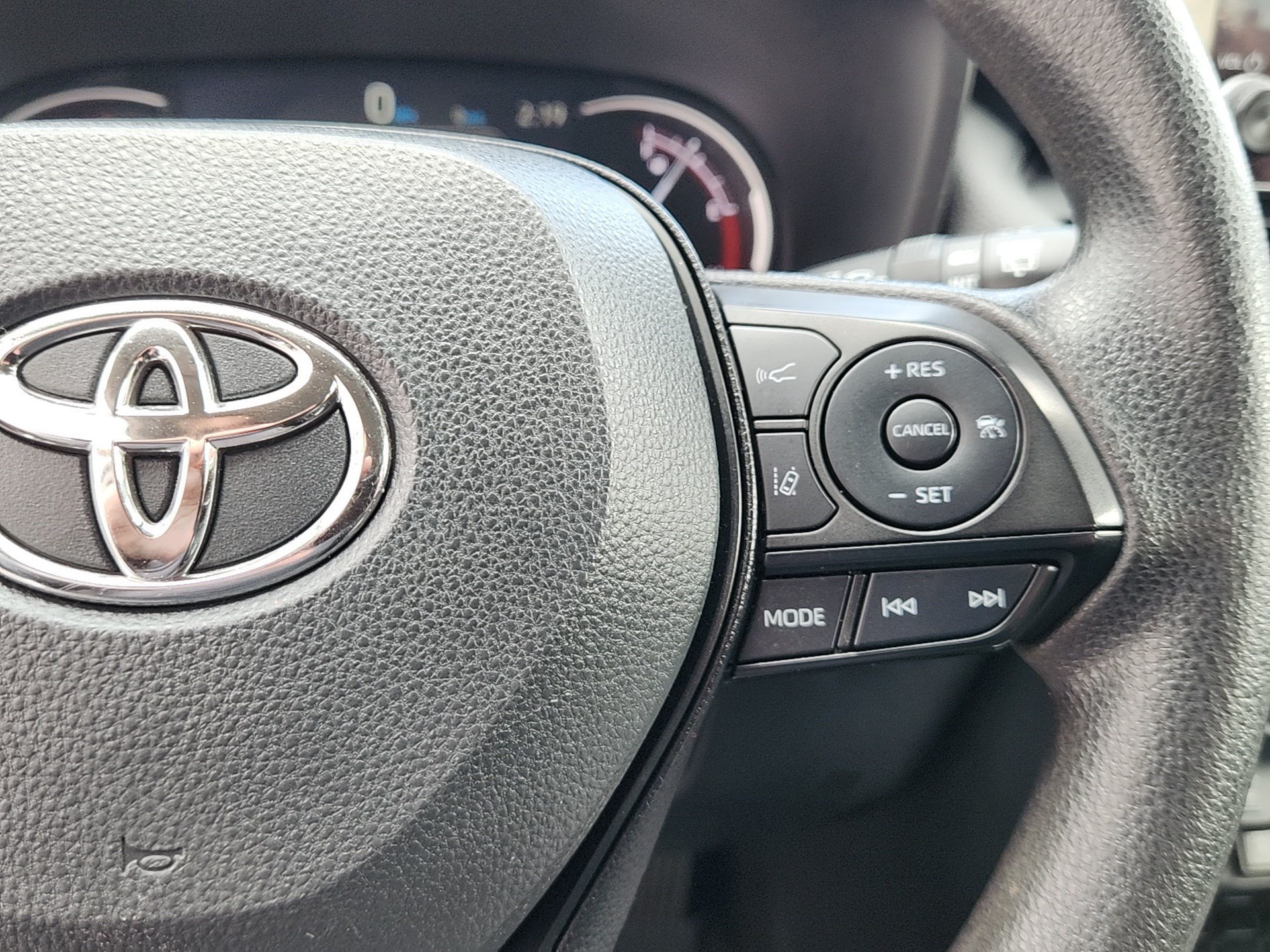 Certified Used 2024 Ice Cap Toyota XLE image 17