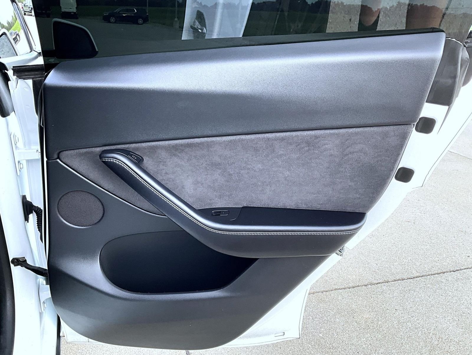 Used 2021 White Tesla Long Range image 19
