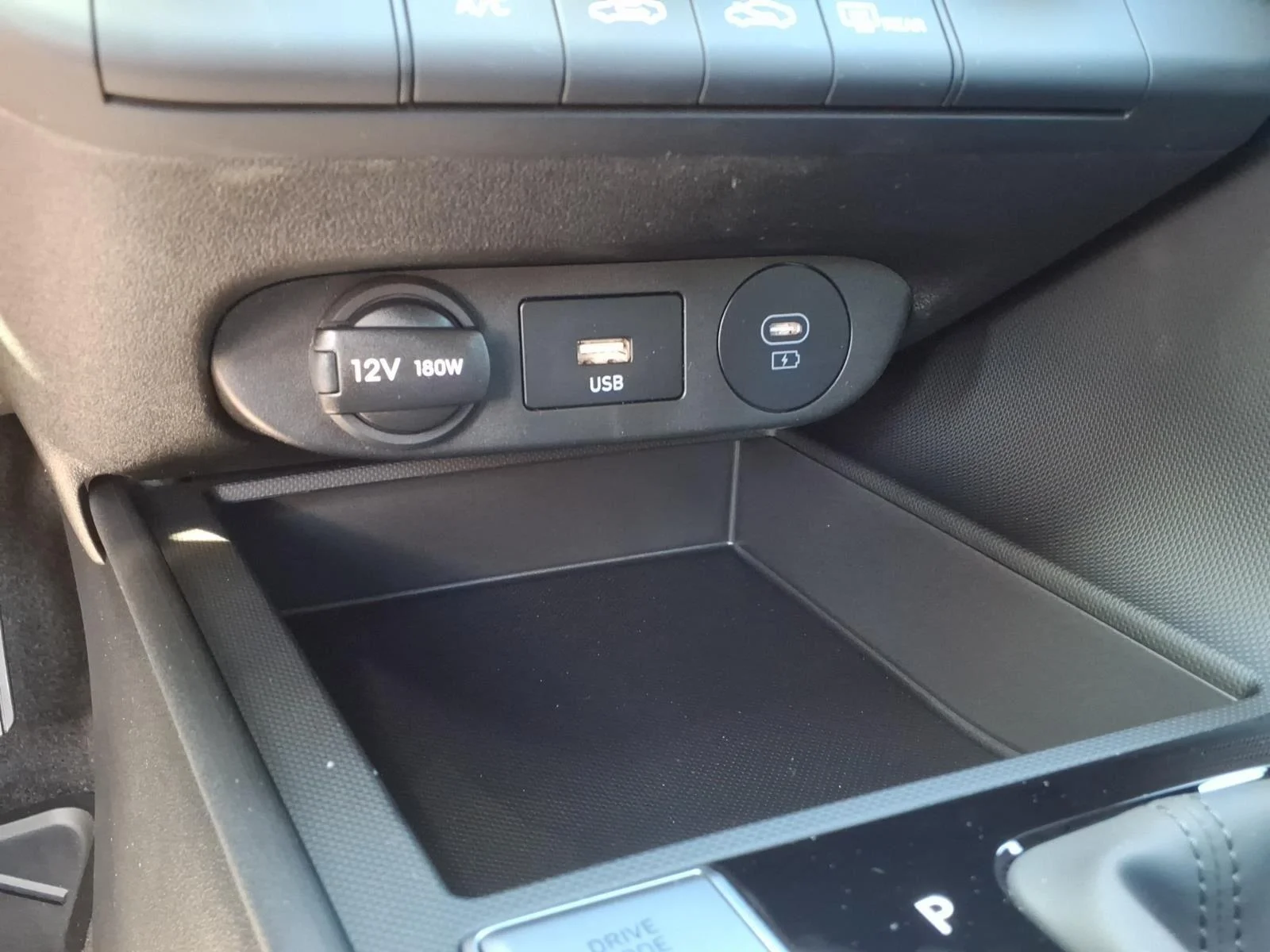 New 2026 Serenity White Pearl Hyundai SE image 28