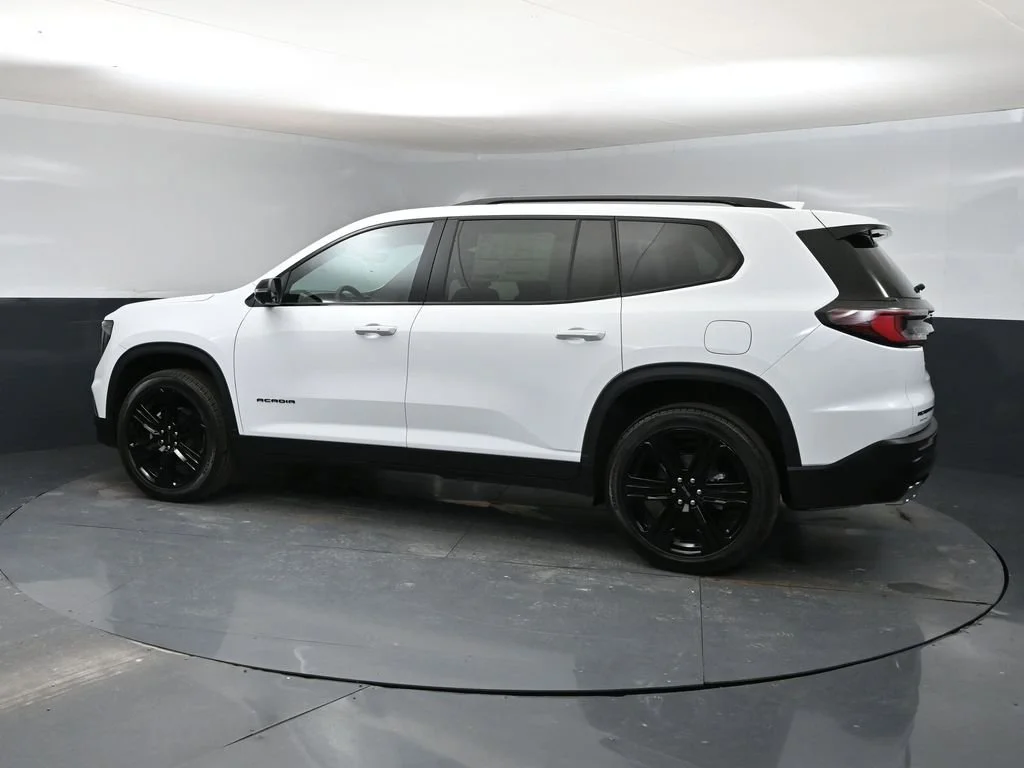New 2026 Summit White GMC Elevation image 4