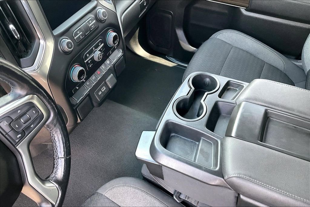 Used 2022 White Chevrolet RST image 15