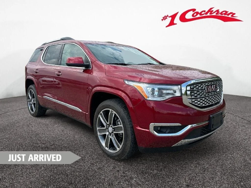 2019 GMC Acadia Denali AWD's photo