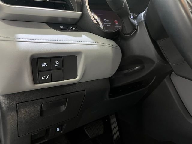 Used 2023 Beige Toyota XLE image 17