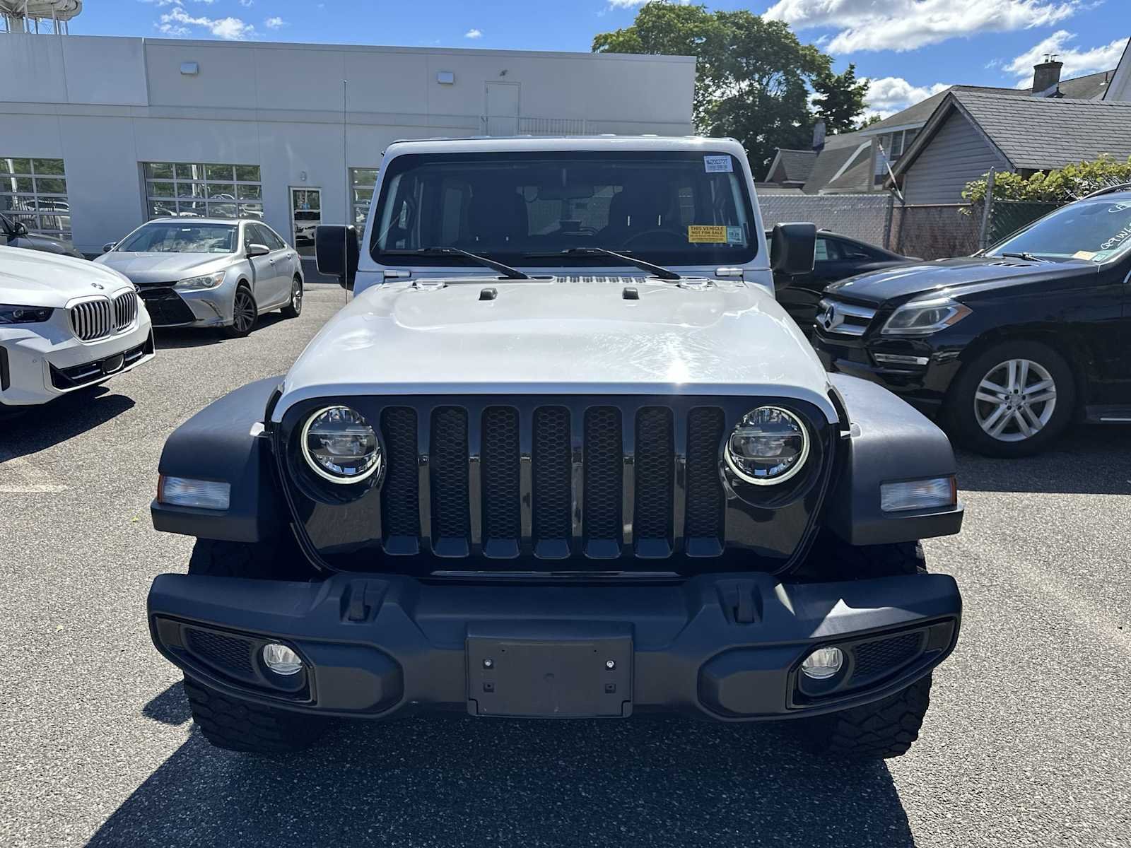 Used 2022 Bright White Clearcoat Jeep Unlimited Willys image 2