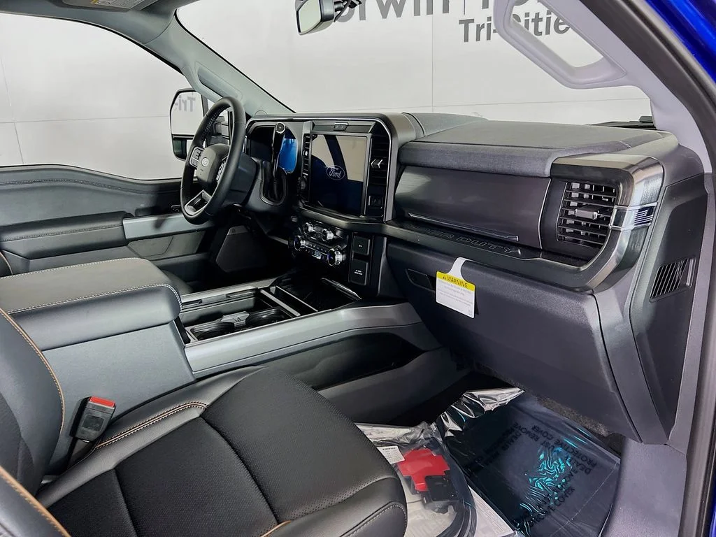 New 2026 Argon Blue Metallic Ford Lariat image 31