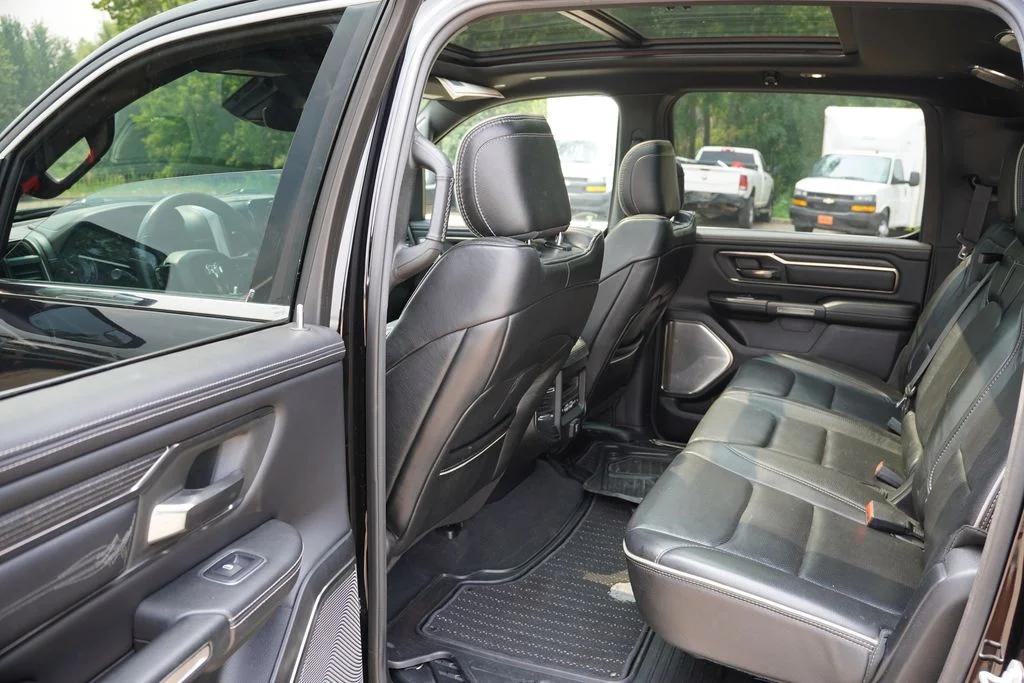 Used 2019 Diamond Black Crystal Pearlcoat Ram Limited image 18