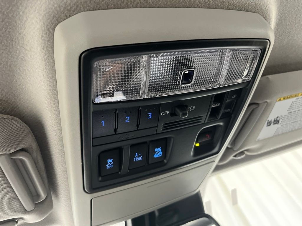 Used 2021 White Toyota SR5 Premium image 18