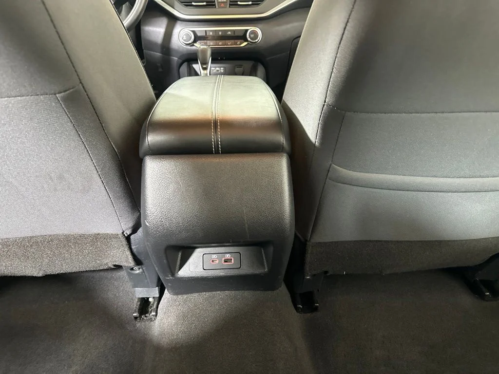Photo 18