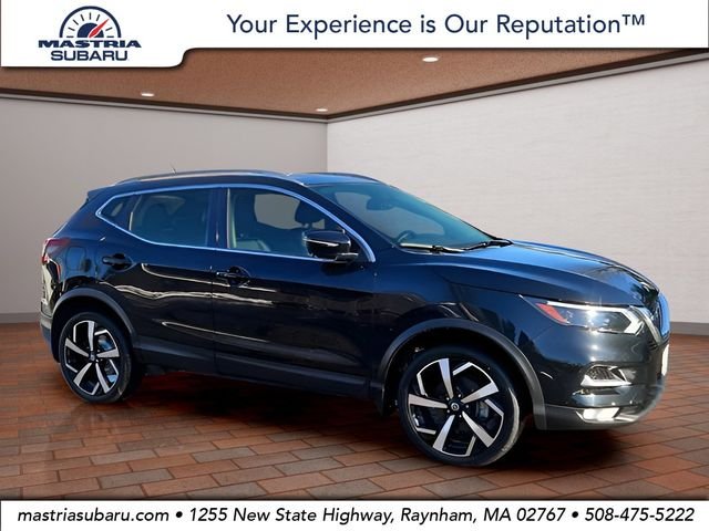 2022 Nissan Rogue Sport SL