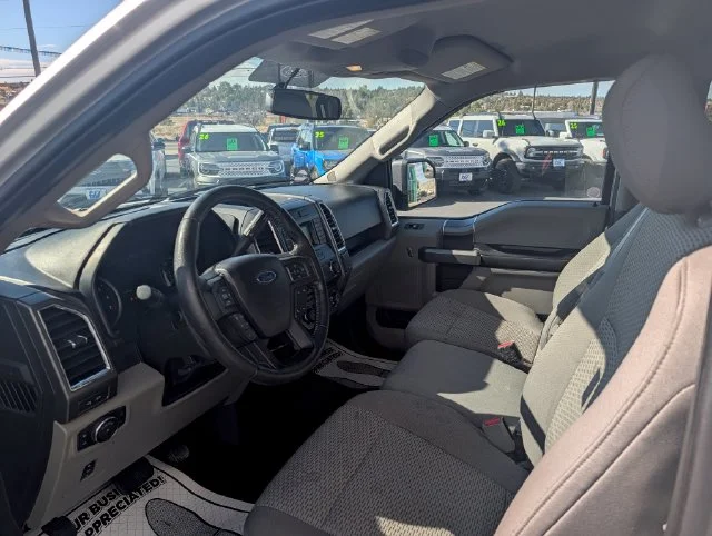 Used 2016  Ford XLT image 11