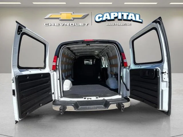 Used 2024 Summit White GMC Work Van image 30
