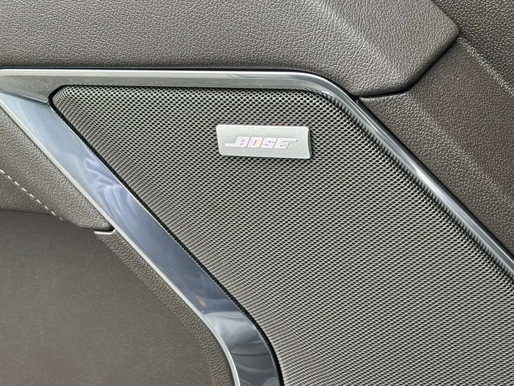 New 2026 Onyx Black GMC SLT image 22