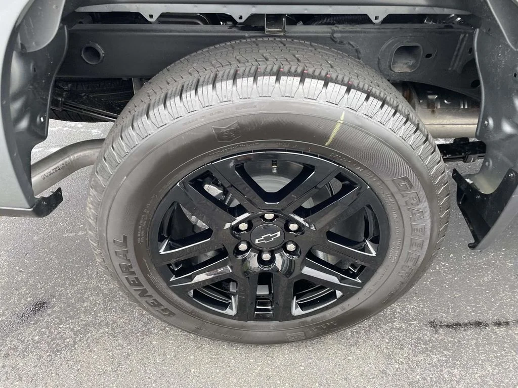 New 2026 Sterling Gray Metallic Chevrolet Custom image 7