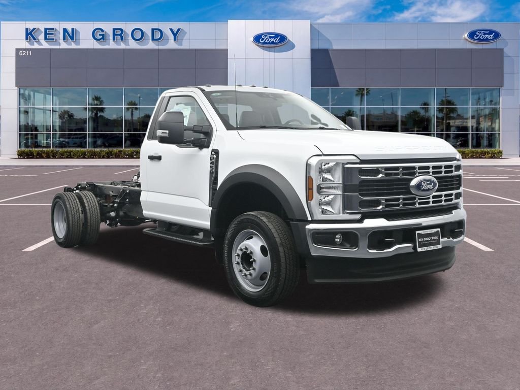 2026 Ford F-450 XL Regular Cab 169-In DRW's photo