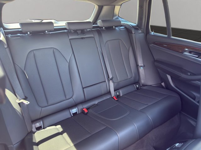 Used 2022 Dark Graphite Metallic BMW xDrive30i image 20