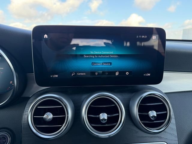 Used 2022 Silver Mercedes-Benz GLC 300 image 20