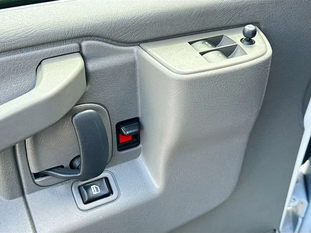 Used 2024 White Chevrolet Work Van image 17