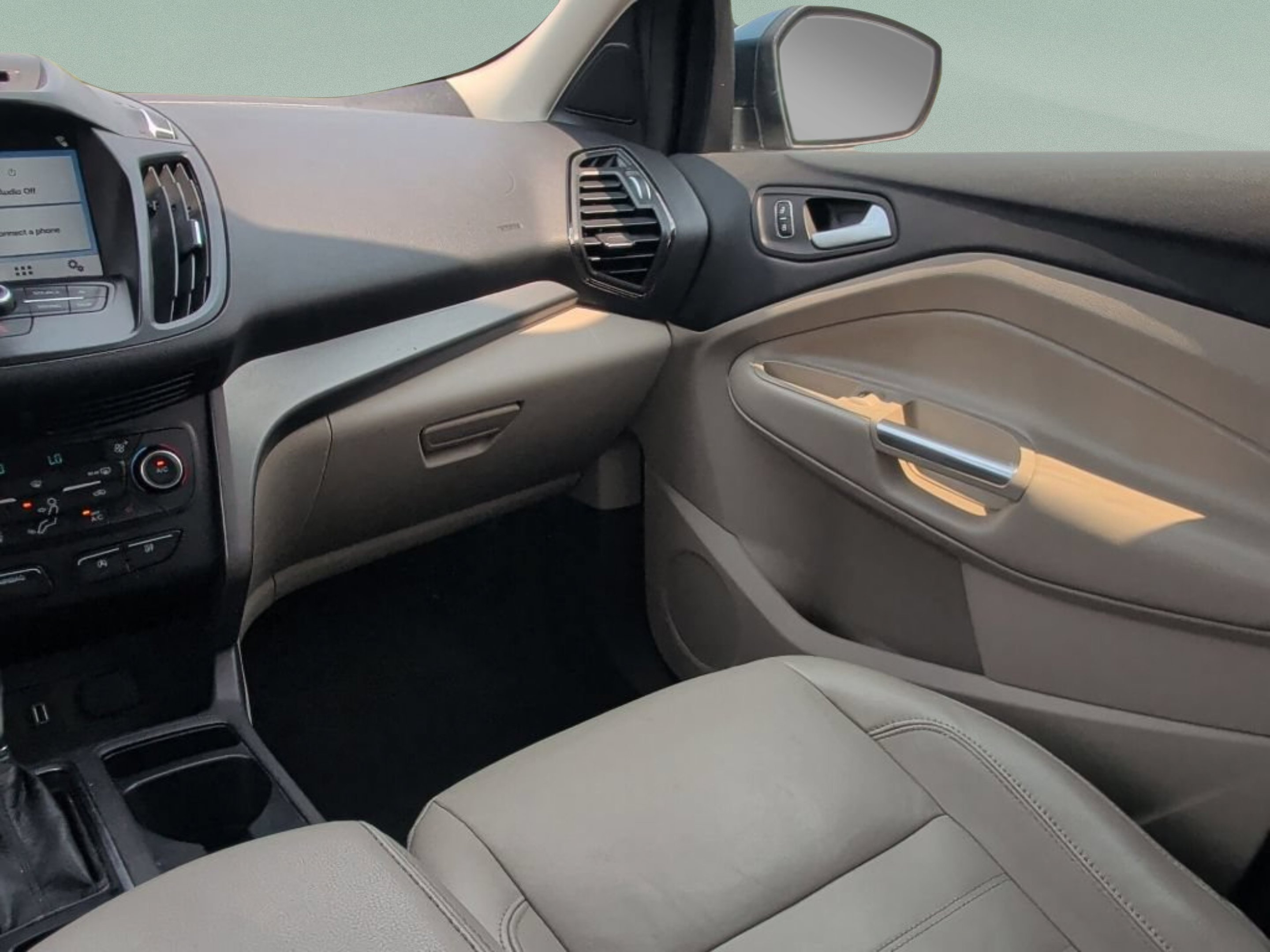 Used 2018 Blue Metallic Ford SEL image 33