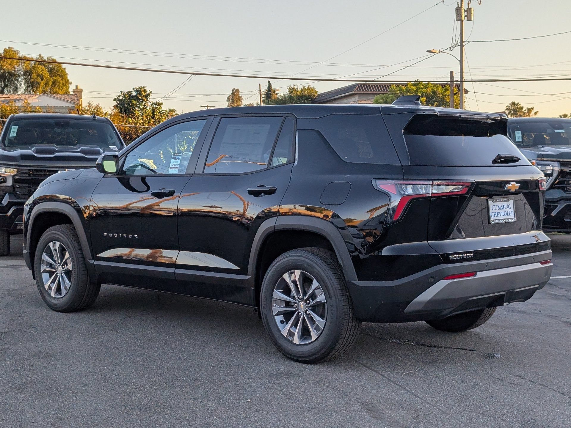 New 2027 Mosaic Black Metallic Chevrolet LT image 10