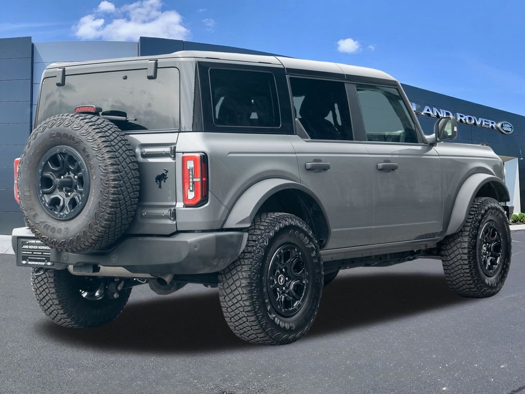 Used 2024 Gray Ford Wildtrak image 4