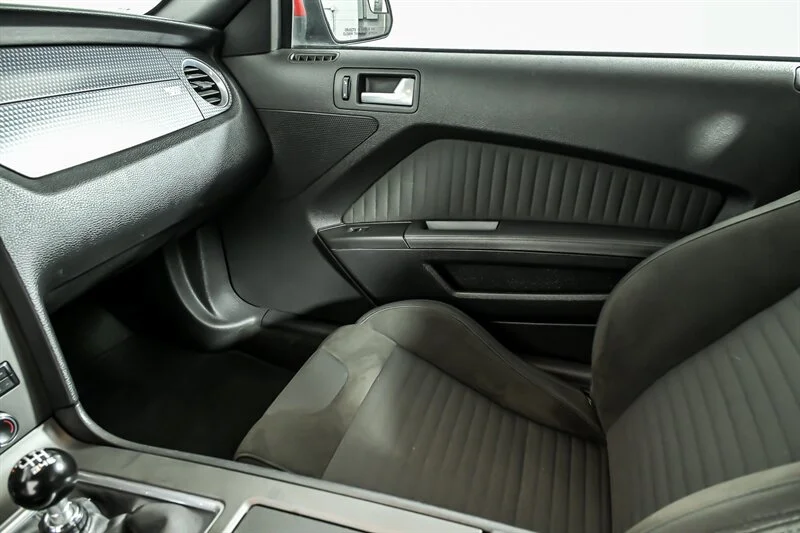 2012 Ford Mustang Boss 302 - Photo 27