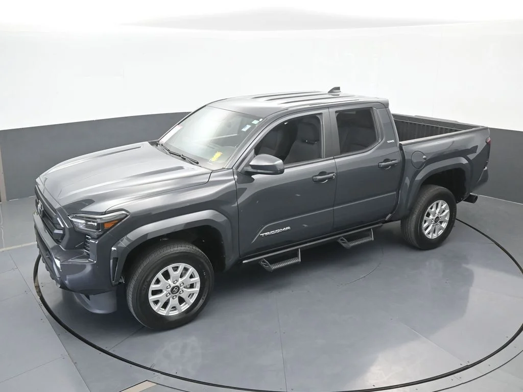 Used 2024 Underground Toyota SR5 image 46