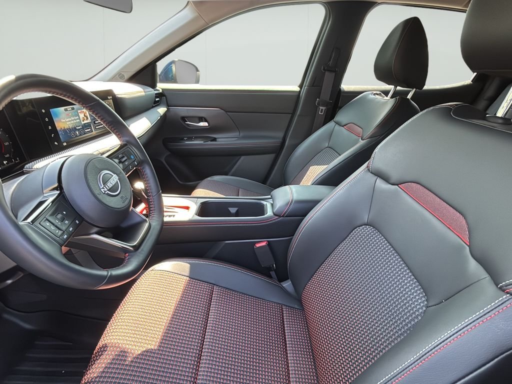 2025 Nissan Kicks SR - Photo 14