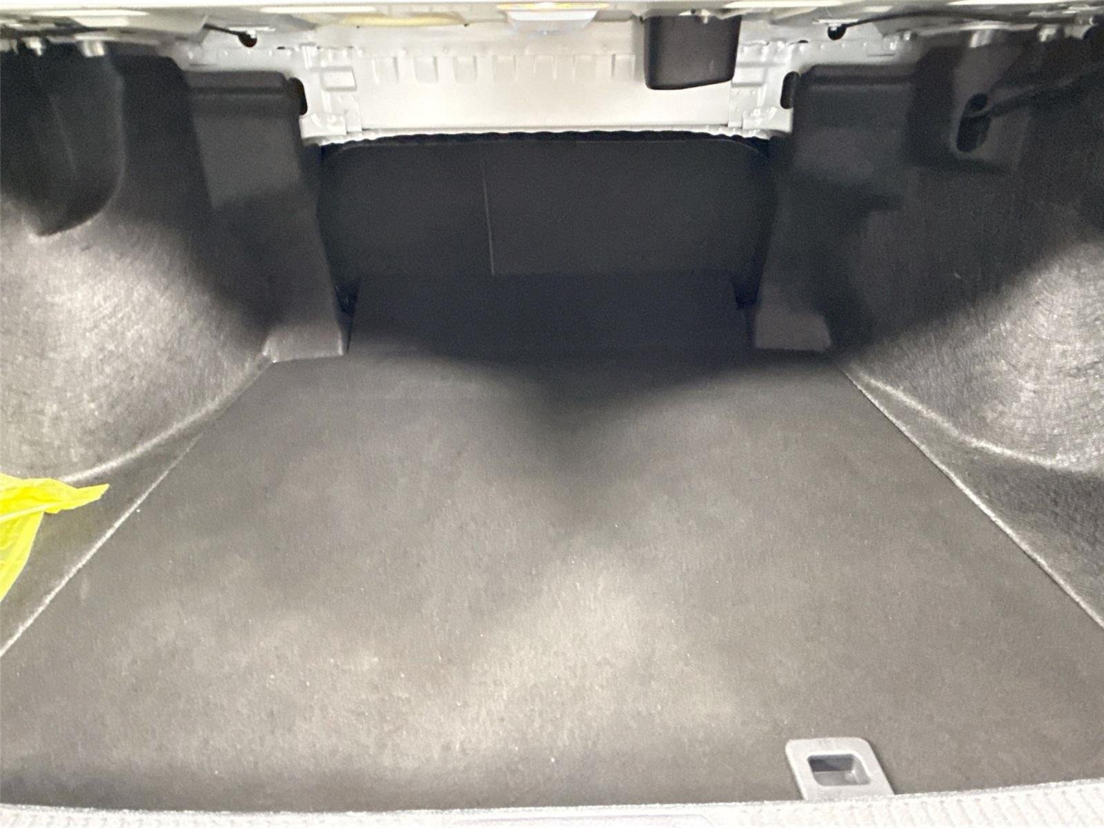 Used 2024 Ice Cap Toyota SE image 32