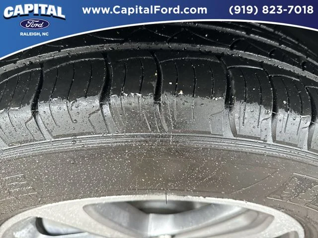 Used 2023 Blue Ford SEL image 13