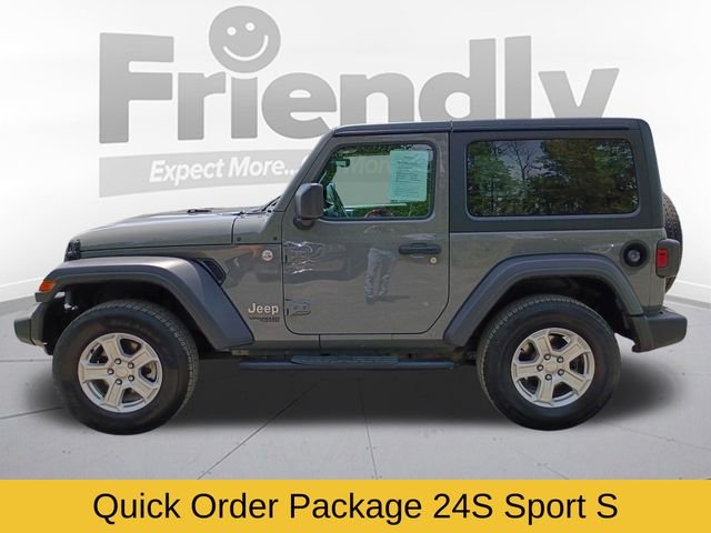 Used 2020 Gray Jeep Sport S image 8