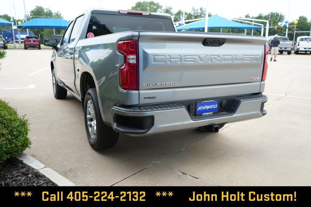 New 2026 Sterling Gray Metallic Chevrolet RST image 11