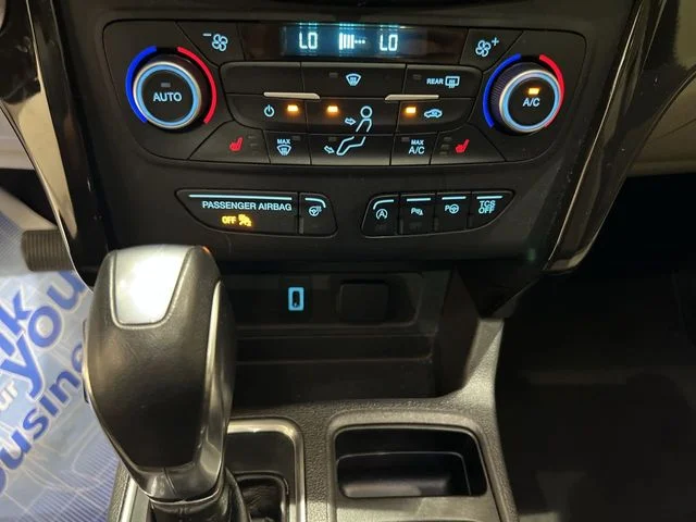 Used 2019 White Platinum Clearcoat Metallic Ford Titanium image 17