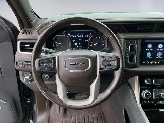 Used 2021 Hunter Green GMC Denali image 12