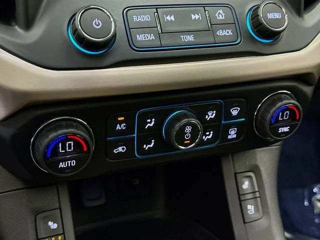 Certified Used 2019 Quicksilver Metallic GMC Denali image 16