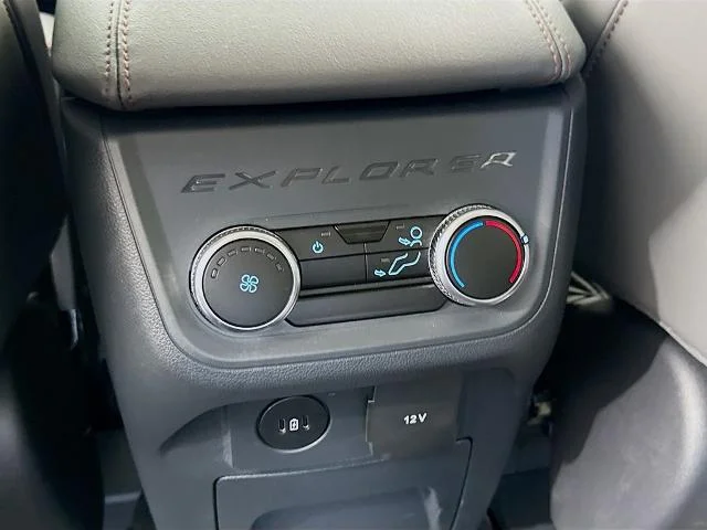 New 2026 Agate Black Metallic Ford Active image 60