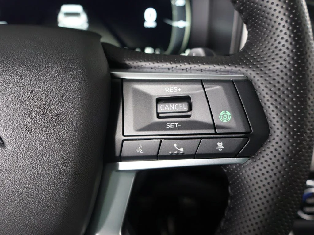 2025 Mitsubishi Outlander SEL Platinum Edition - Photo 49