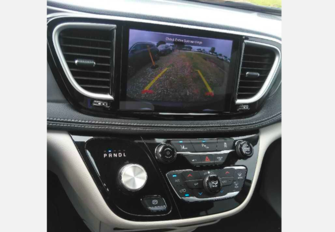 Used 2023 Brilliant Black Crystal Pearlcoat Chrysler Touring L image 3