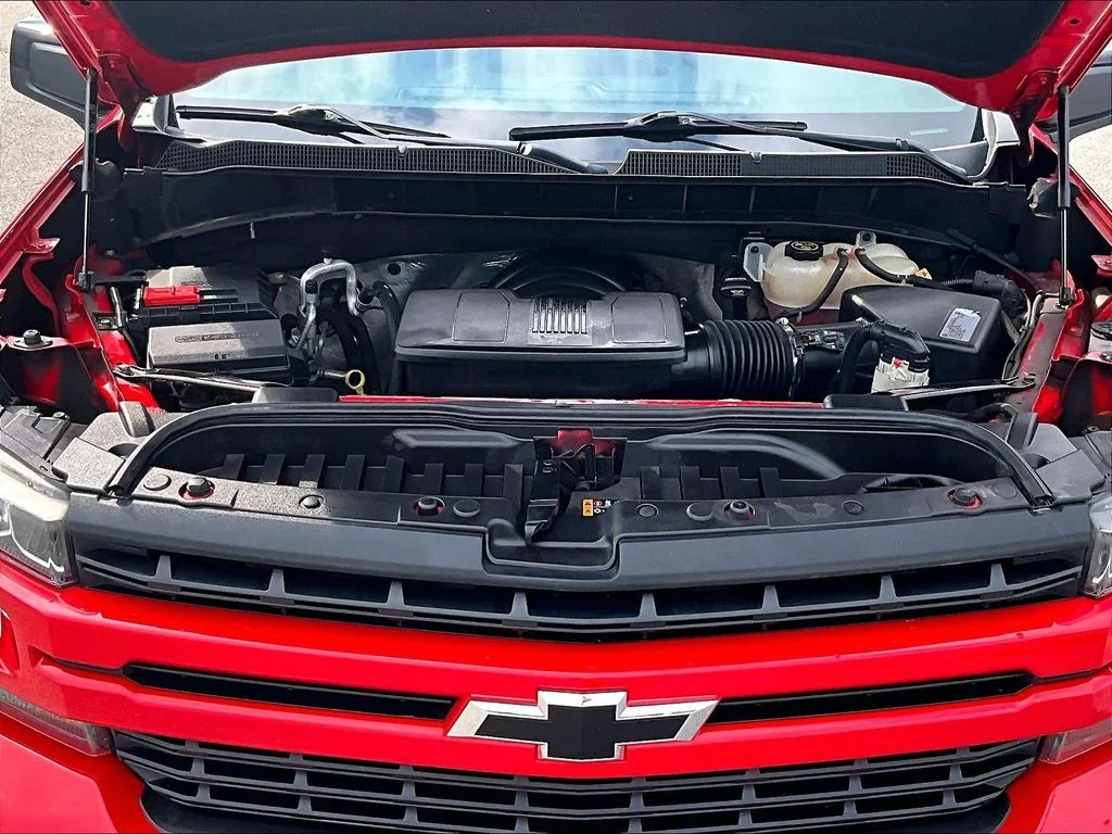 Used 2021 Red Chevrolet RST image 11