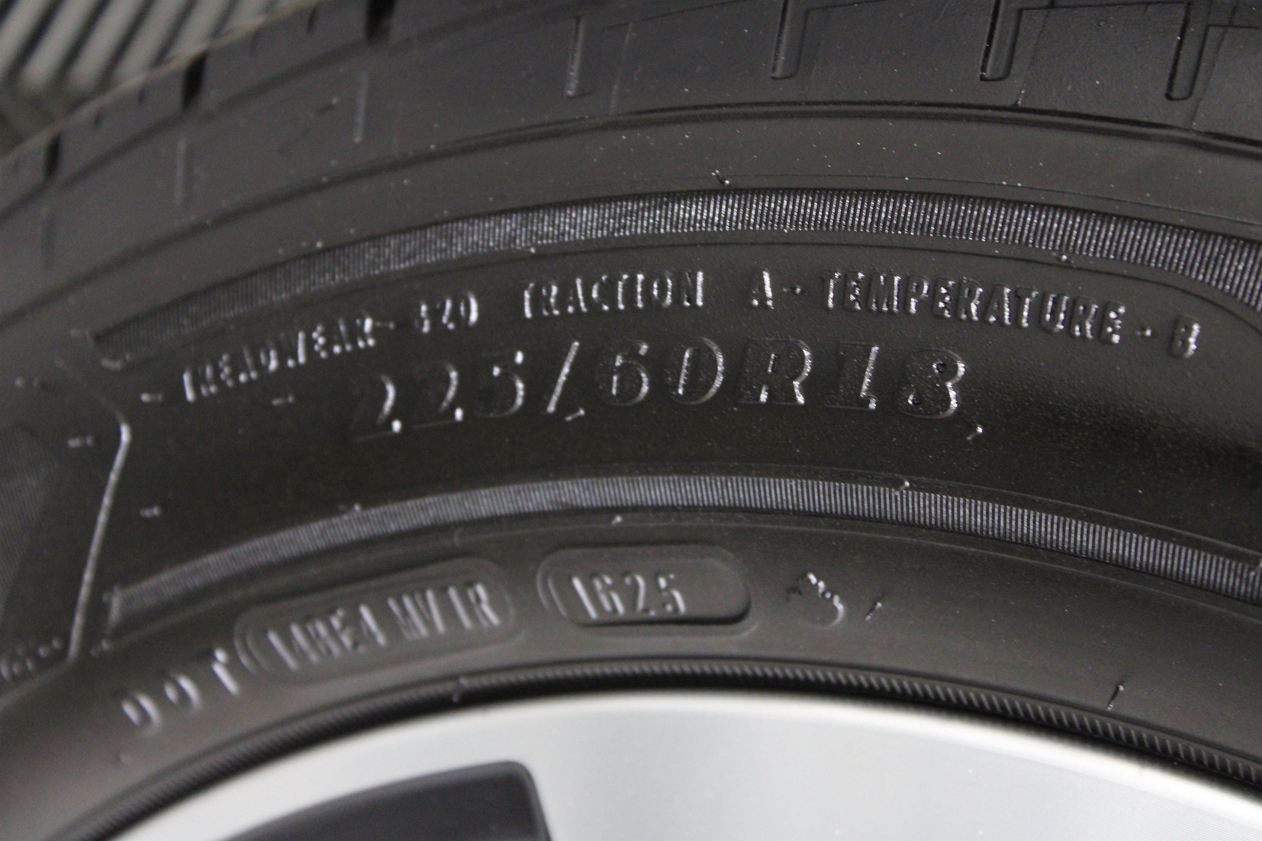Used 2024 Crystal Black Silica Subaru Limited All-Wheel Drive image 40