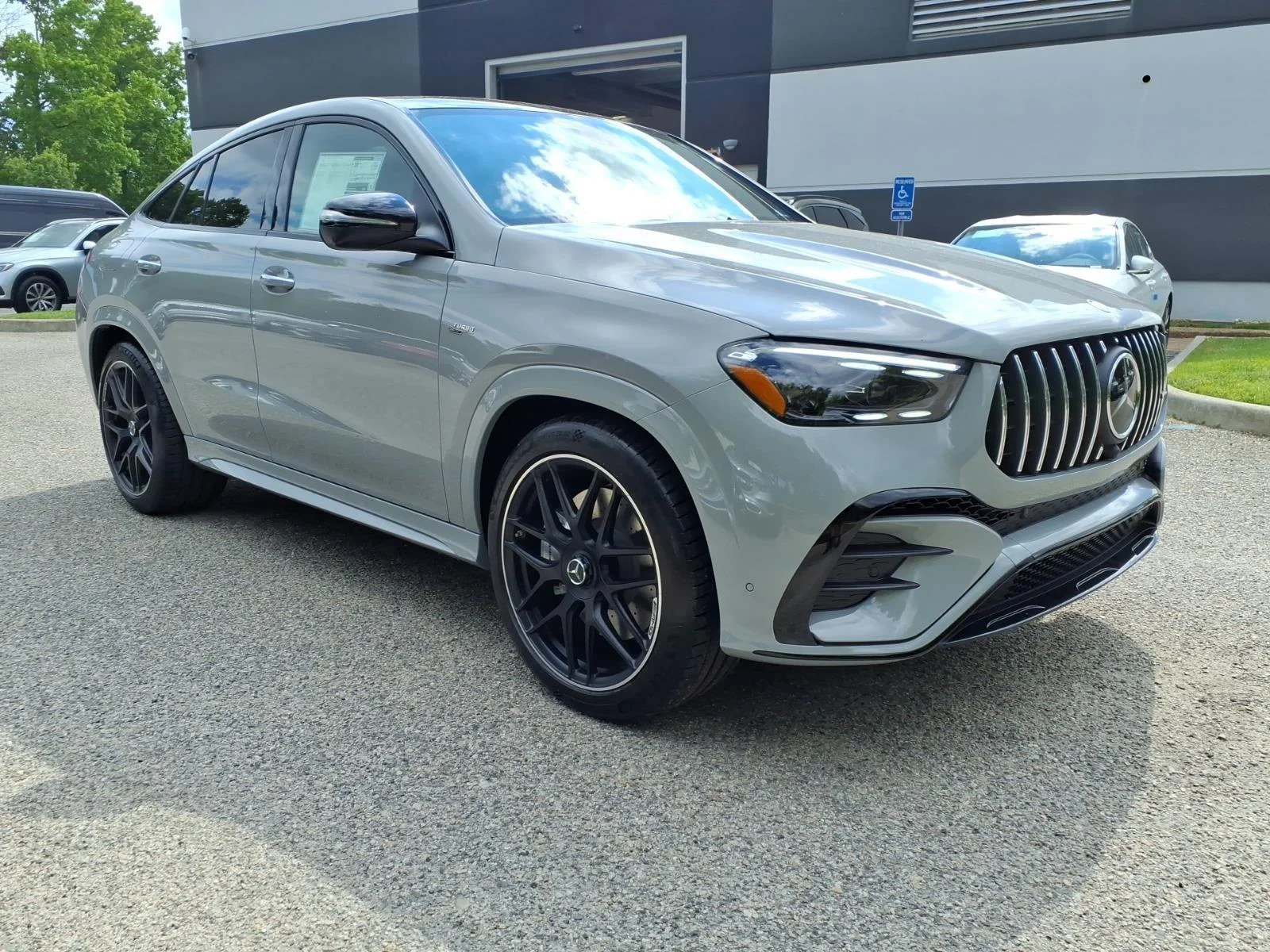 New 2026 MANUFAKTUR Alpine Grey Mercedes-Benz AMG® GLE 53 image 4