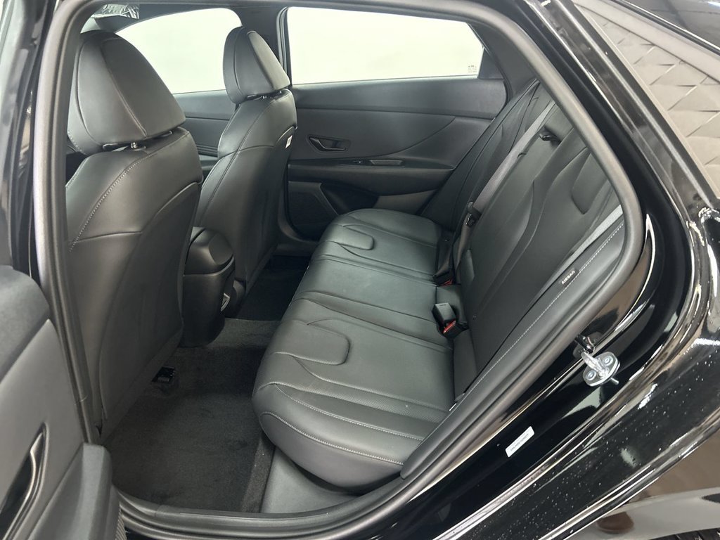 Used 2026 Abyss Black Hyundai SEL Sport image 15