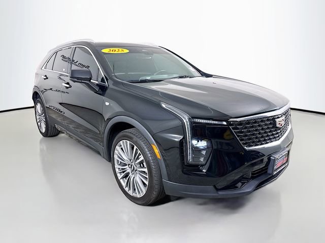 2025 Cadillac XT4 Premium Luxury's photo