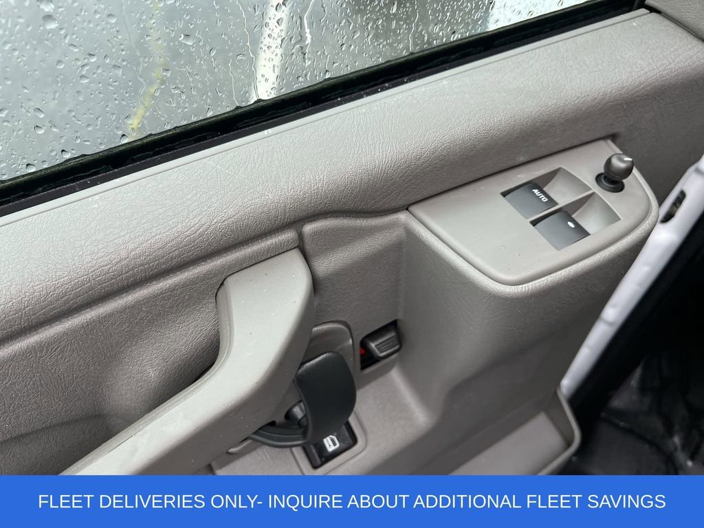 2025 Chevrolet Express Cargo Work Van - Photo 12