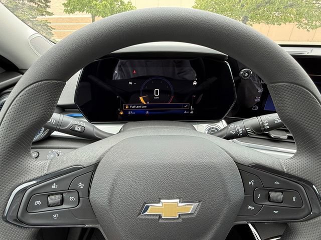 New 2026 Summit White Chevrolet LT image 19