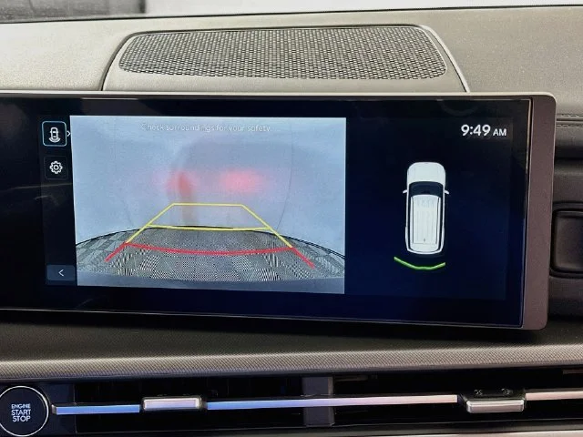 New 2027 Gray Hyundai SE image 16