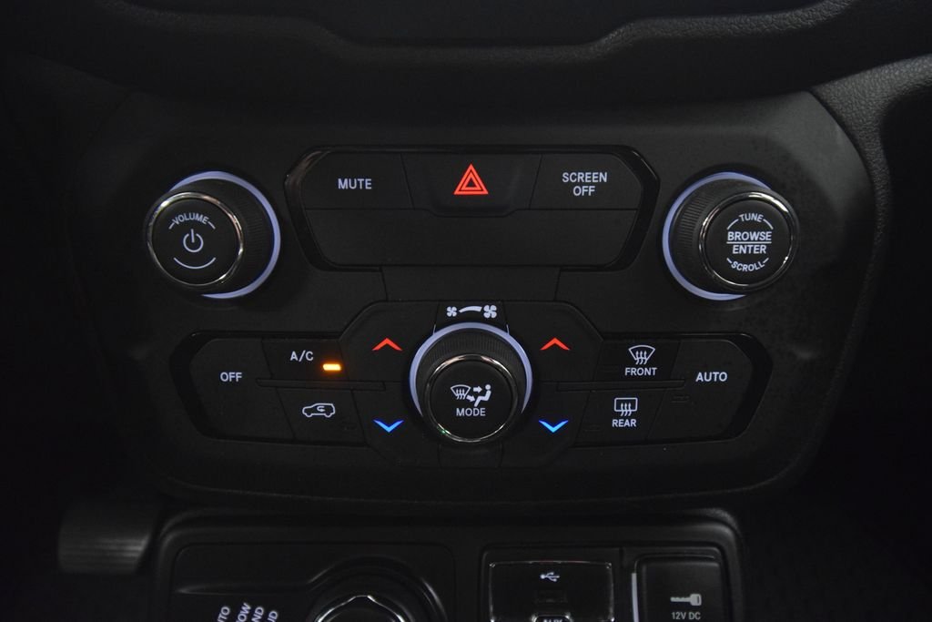 Used 2018 Anvil Jeep Sport Upland image 32
