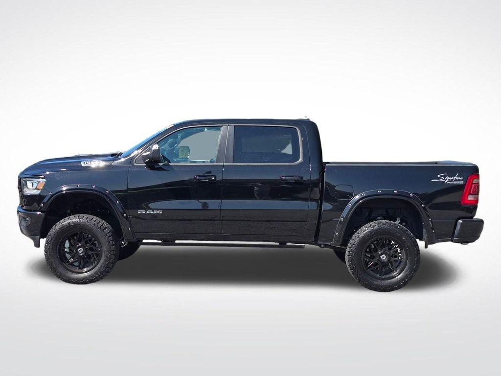 Used 2023 Diamond Black Ram Big Horn/Lone Star image 13