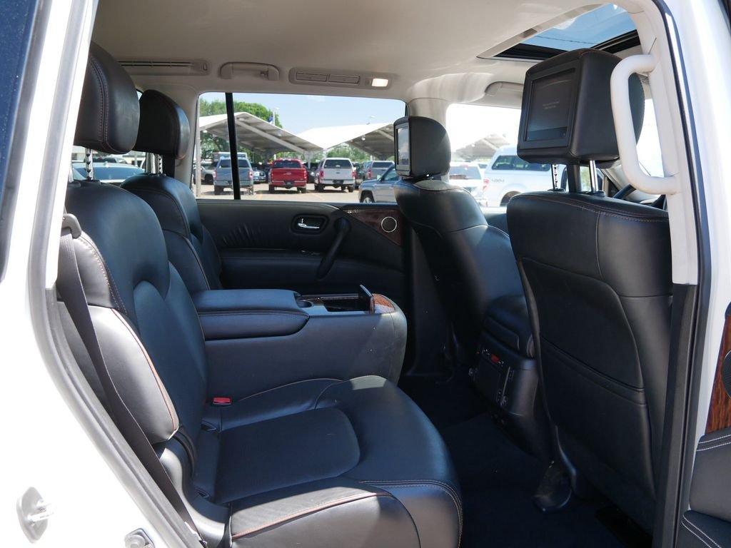 Certified Used 2019 White Nissan Platinum image 9