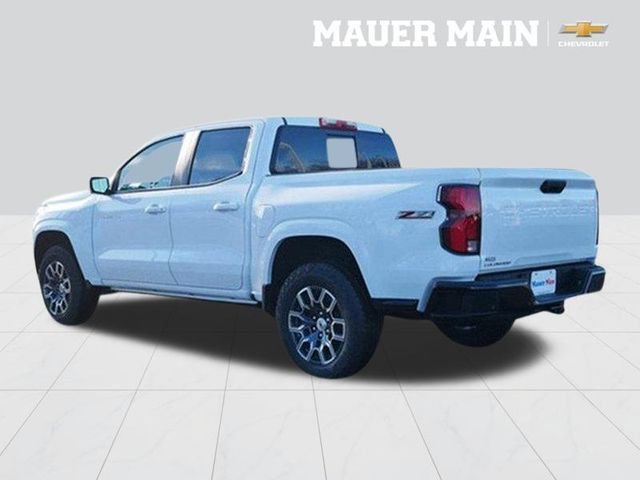 New 2026 Summit White Chevrolet Z71 image 32